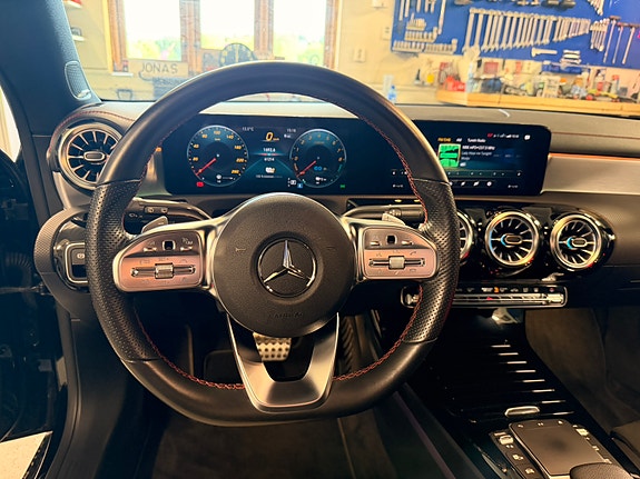 Mercedes-Benz CLA250 e 10 of 17