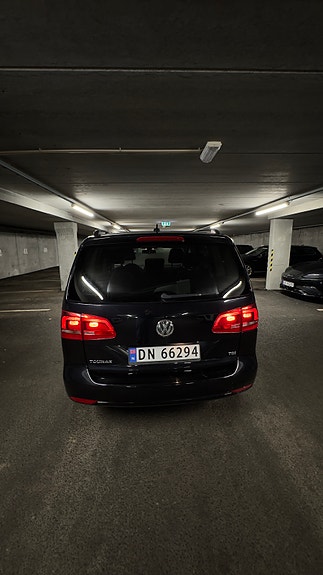 Volkswagen Touran 8 of 10