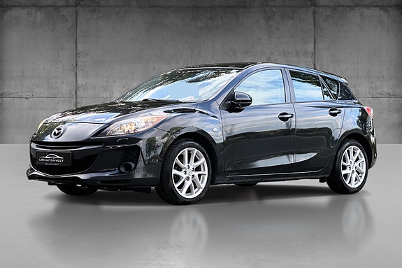 Mazda 3 3 of 9