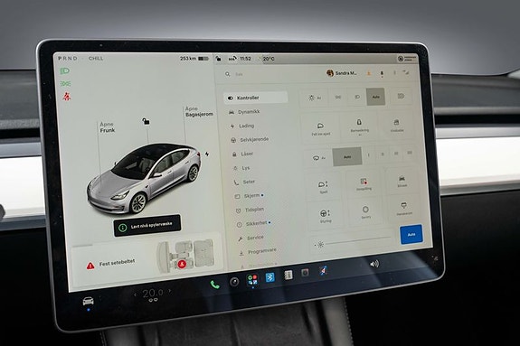 Tesla Model 3 17 of 30