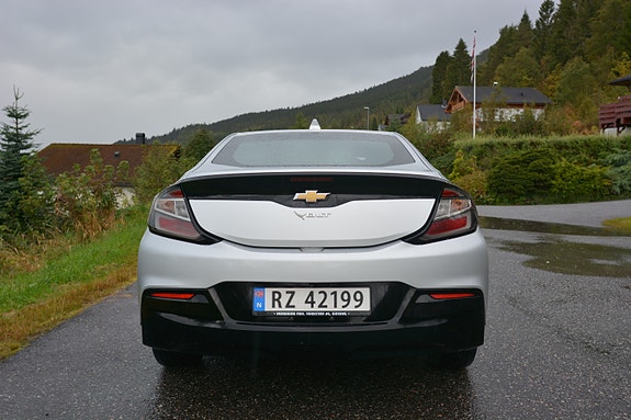 Chevrolet Volt 7 of 27