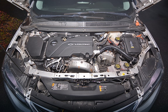 Chevrolet Volt 16 of 27