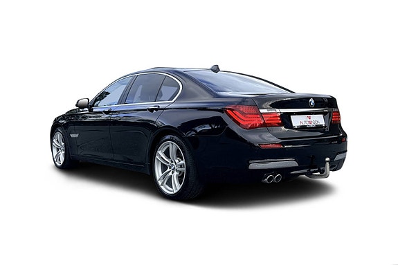 BMW 730d 3 of 30
