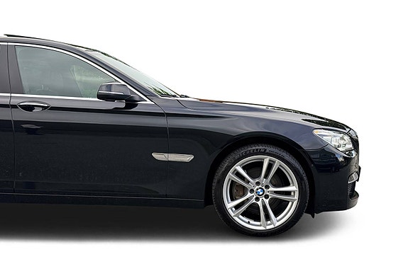 BMW 730d 9 of 30