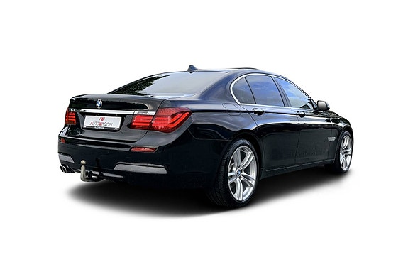 BMW 730d 4 of 30