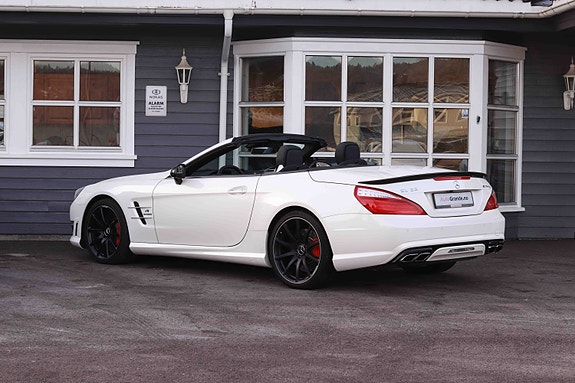 Mercedes-Benz SL63 7 of 15