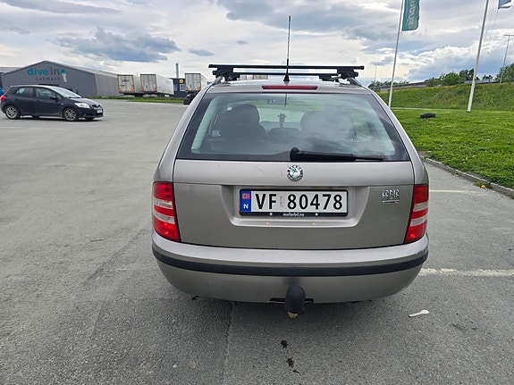 Skoda Fabia 6 of 17