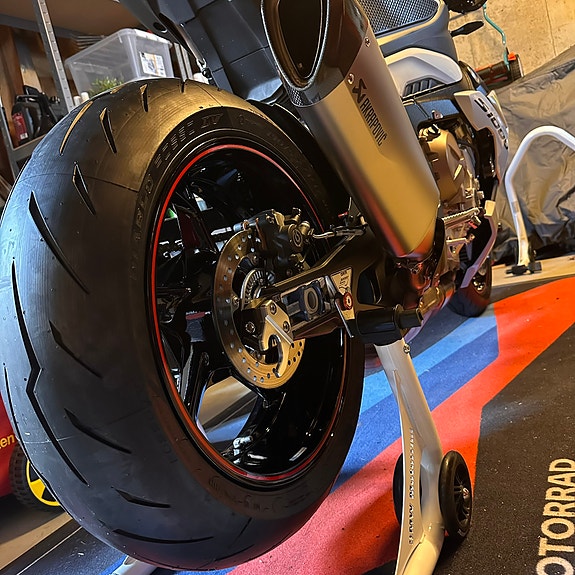 BMW S 1000 R 14 of 14