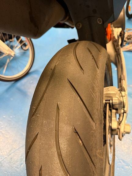 KTM 690 SMC R 9 of 9