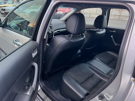 Honda Accord 8 of 15