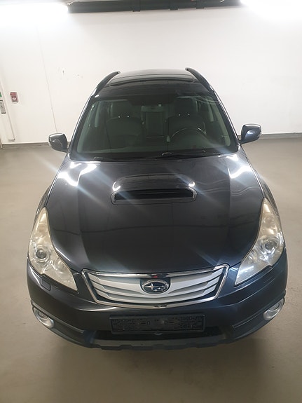 Subaru Outback 7 of 30