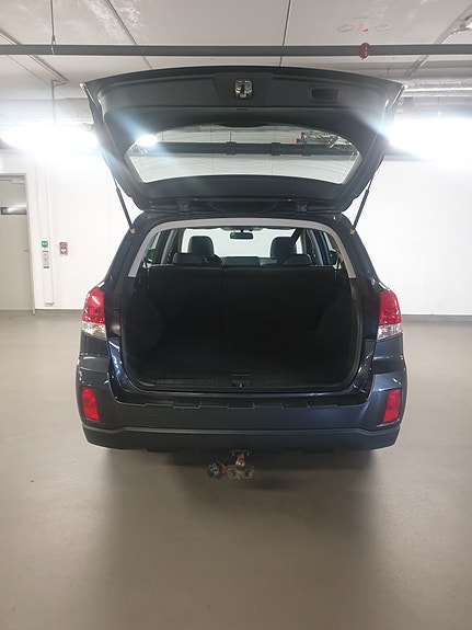 Subaru Outback 22 of 30