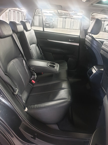 Subaru Outback 29 of 30