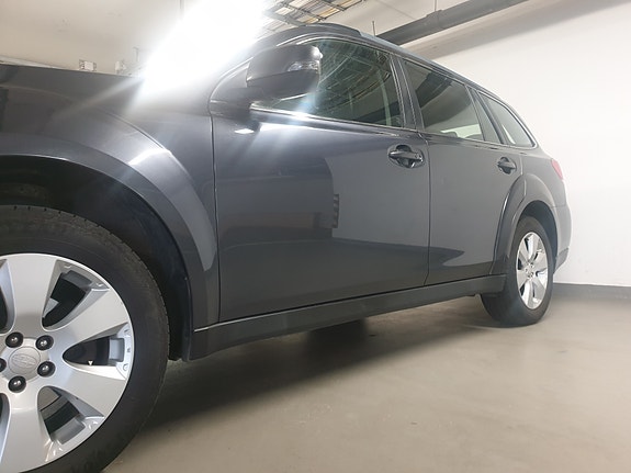 Subaru Outback 9 of 30