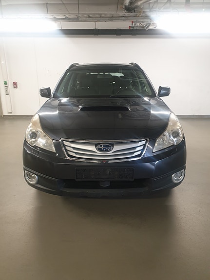 Subaru Outback 3 of 30