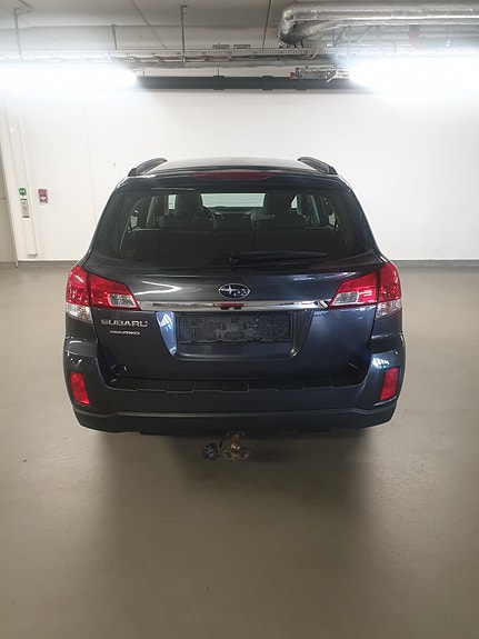 Subaru Outback 19 of 30