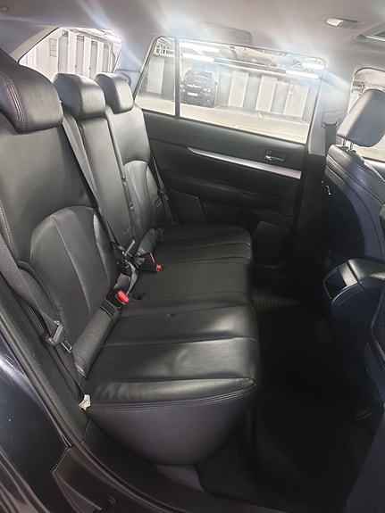 Subaru Outback 28 of 30