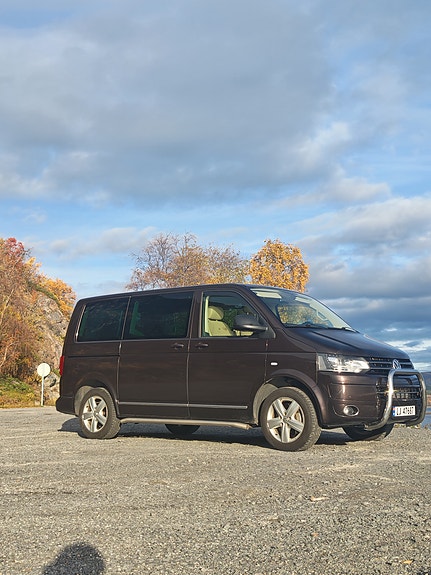 Volkswagen Multivan 4 of 18