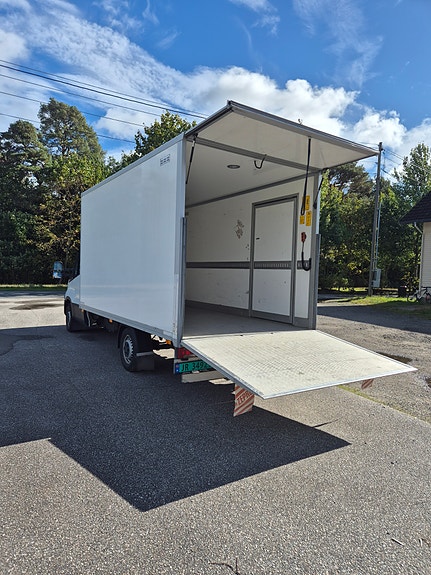 Iveco Daily 2 of 12