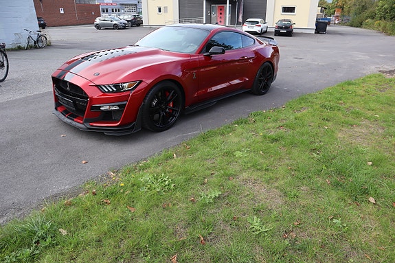 Ford Mustang 6 of 25