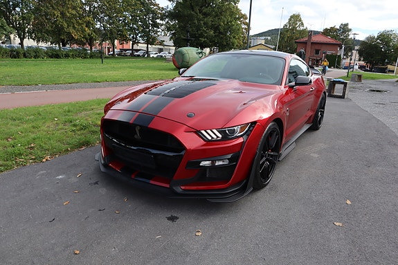 Ford Mustang 11 of 25