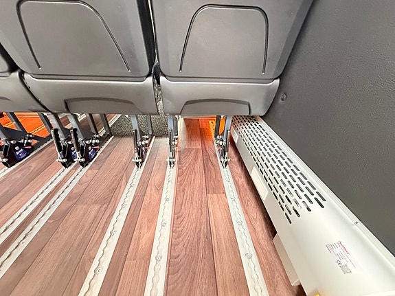 Mercedes-Benz Sprinter 519 16+1 Godkjent for 2 rullestoler 2026 **LEVERINSKLAR** Pris kr 1379000+mva !Pris inkl. mva: kr 1 723 750 26 of 30