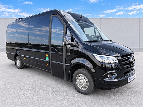 Mercedes-Benz Sprinter 519 16+1 Godkjent for 2 rullestoler 2026 **LEVERINSKLAR** Pris kr 1379000+mva !Pris inkl. mva: kr 1 723 750 18 of 30