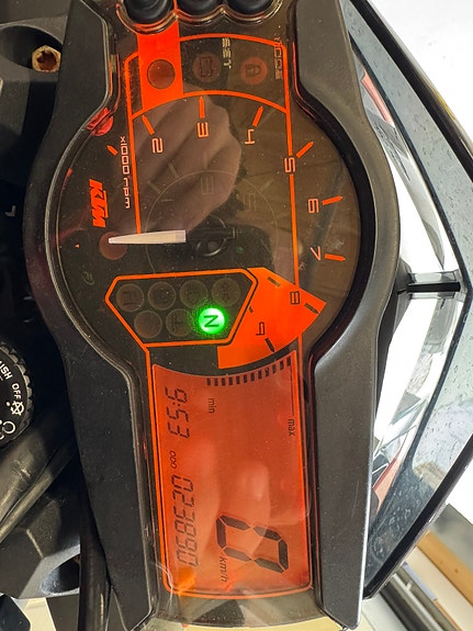KTM 690 Supermoto 5 of 14