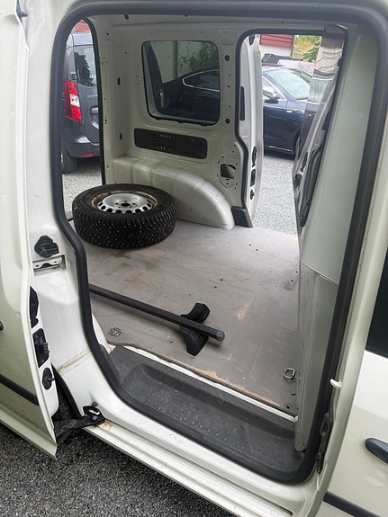 Volkswagen Caddy 6 of 14