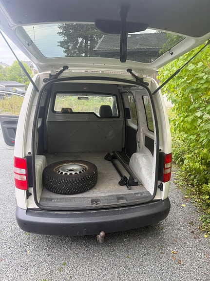 Volkswagen Caddy 7 of 14