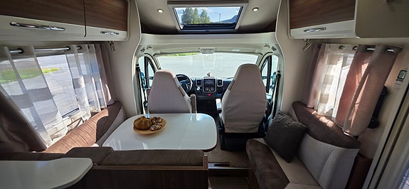 Pilote P740GJ SENSATION 180 HK AUT ALDE HENGERFESTE MASSE UTSTYR 16 of 30