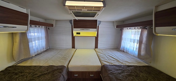 Pilote P740GJ SENSATION 180 HK AUT ALDE HENGERFESTE MASSE UTSTYR 30 of 30