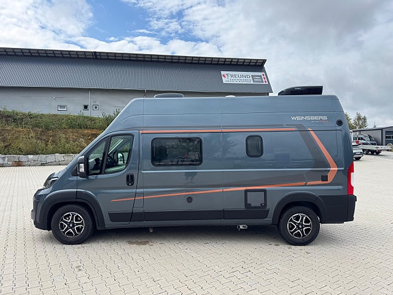 Weinsberg Cara Bus 600 DQ 2 of 17