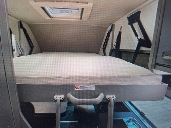 Weinsberg Cara Bus 600 DQ 17 of 17