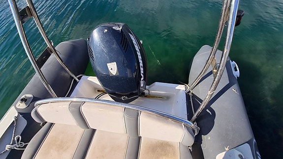 FALCON 650 - 2009 - EVINRUDE E-TEC - 115 HK 5 of 11