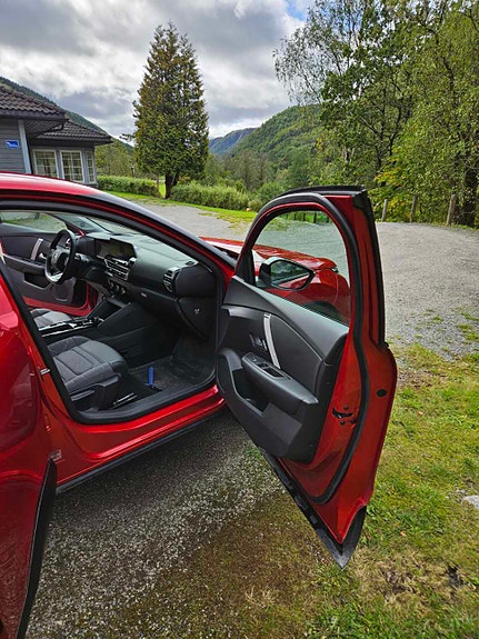 Citroen E-C4 6 of 13