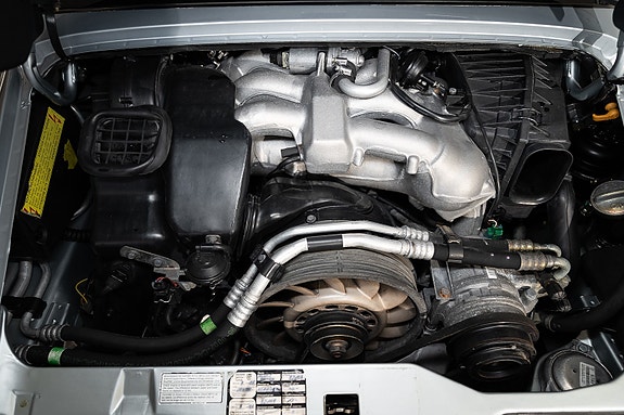 Porsche 911 10 of 28