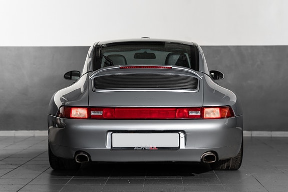 Porsche 911 3 of 28