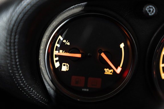 Porsche 911 16 of 28