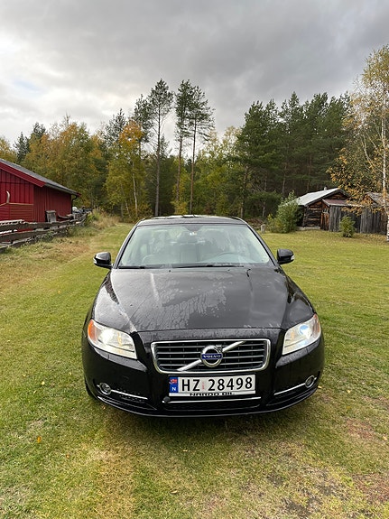 Volvo S80 2 of 14