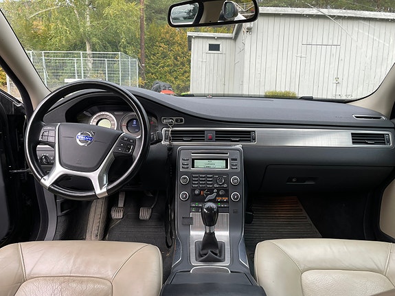 Volvo S80 8 of 14
