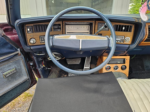 Buick Le Sabre 14 of 30