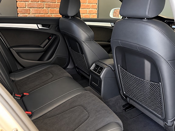 Audi A4 17 of 17