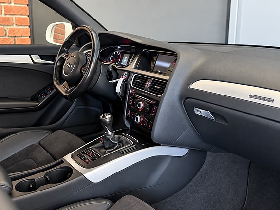 Audi A4 14 of 17