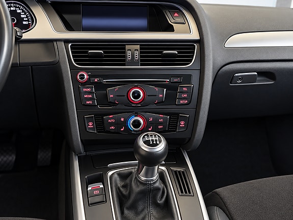 Audi A4 12 of 17