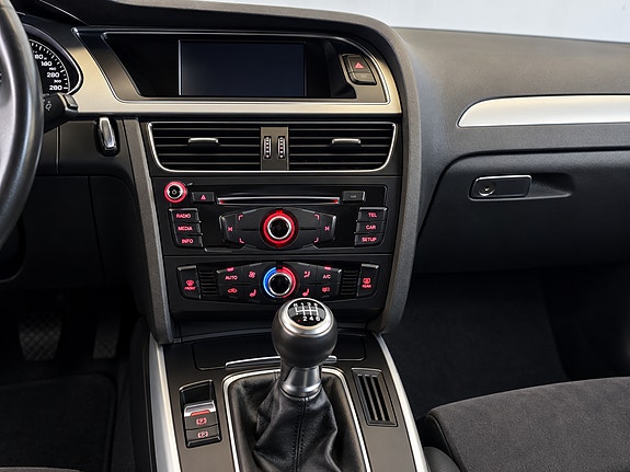 Audi A4 15 of 17