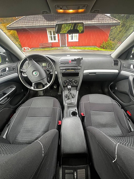 Skoda Octavia 10 of 13