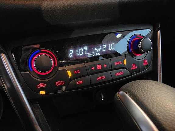 Suzuki SX4 S-Cross 28 of 30