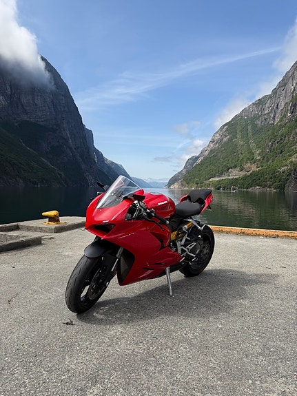 Ducati Panigale V2 3 of 3