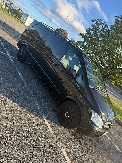 Mercedes-Benz Vito 113 11 of 25